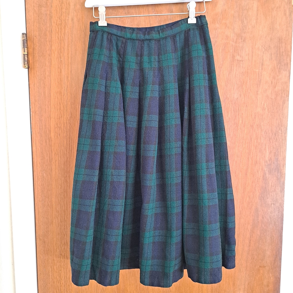 Classic Green and Navy Plaid Midi Skirt
